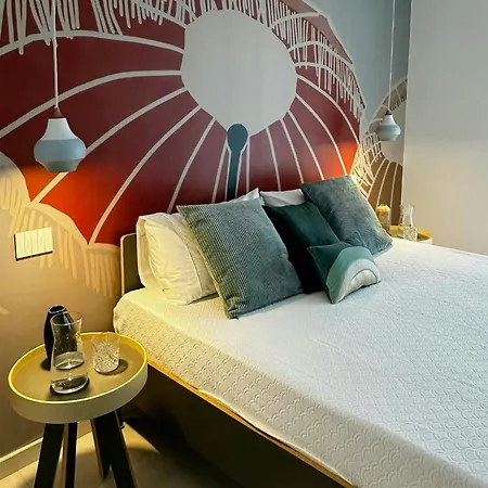 Panoramic With Pool And Capri View Feriehus Castellabate