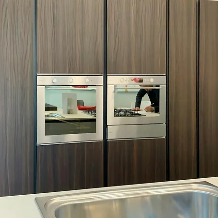 Panoramic With Pool And Capri View *