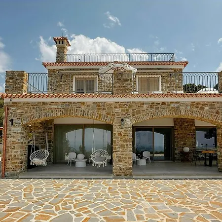 Panoramic With Pool And Capri View Feriehus *